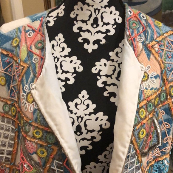La Bellum Hillary Scott Bohemian Tapestry, ruffle hemmed, embellished Art Jacket - Picture 8 of 12
